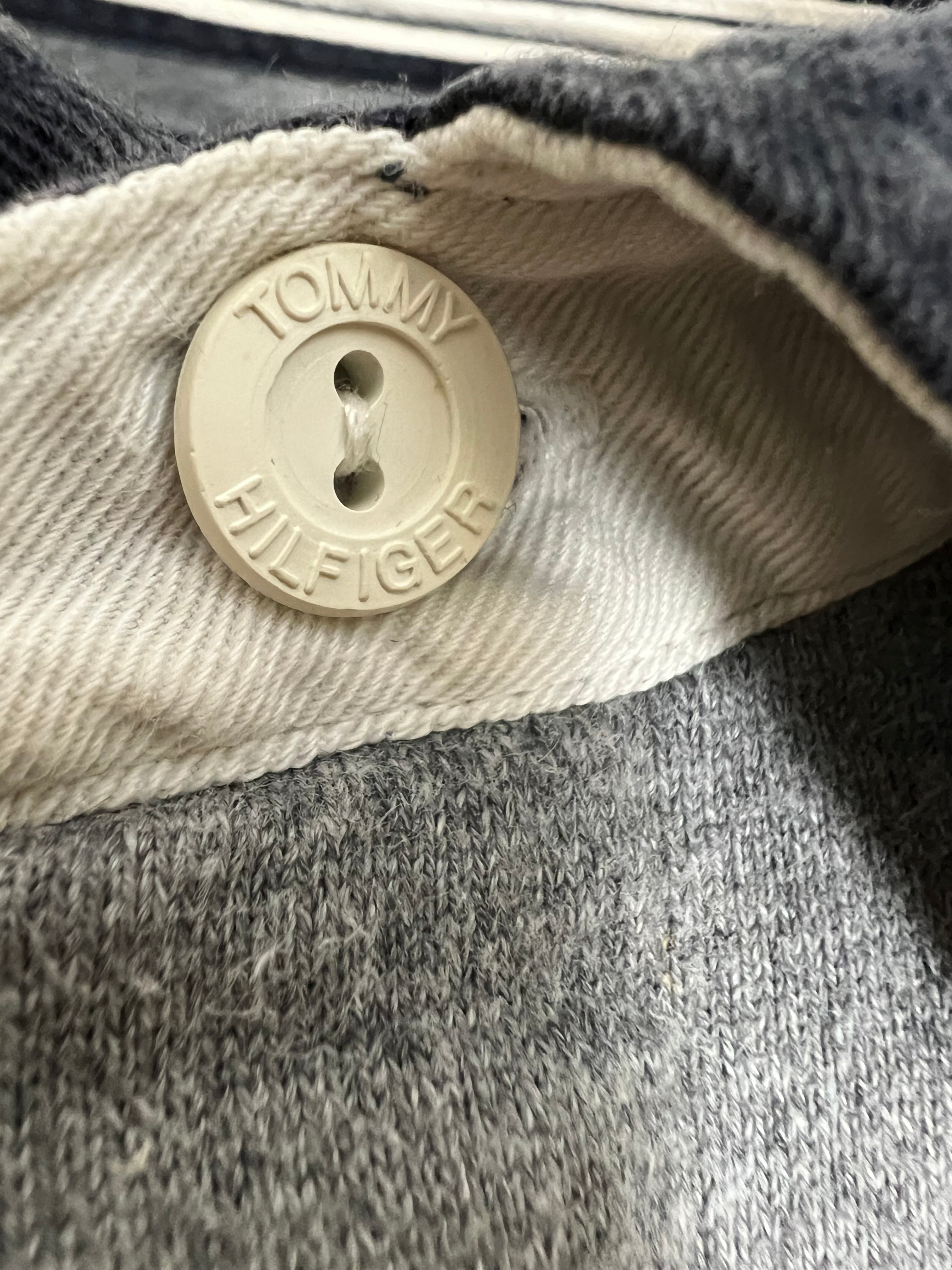 Tommy Hilfiger блуза на жълто-сиви раета с яка