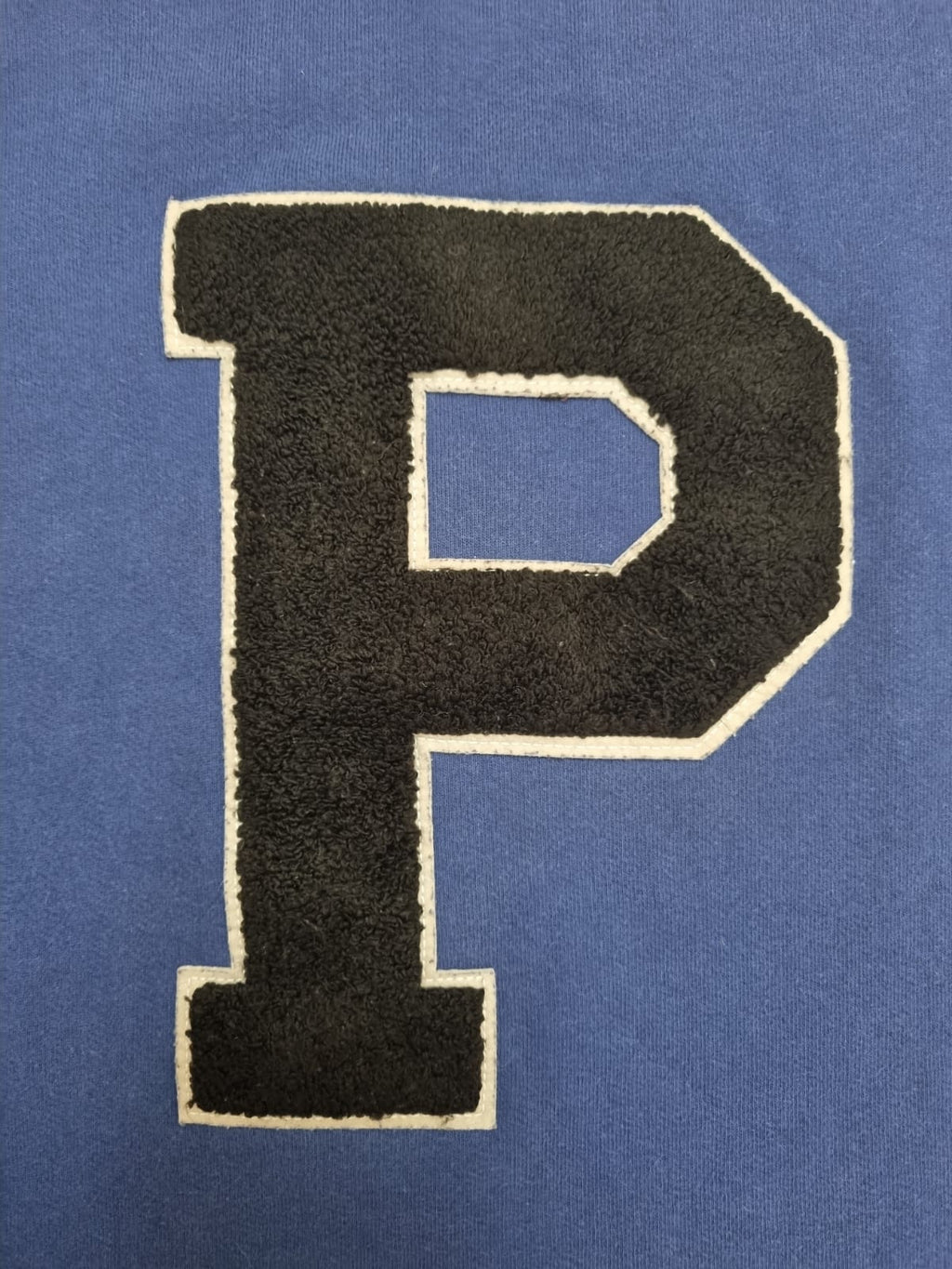 Pepe Jeans синя блуза с черно плюшено лого