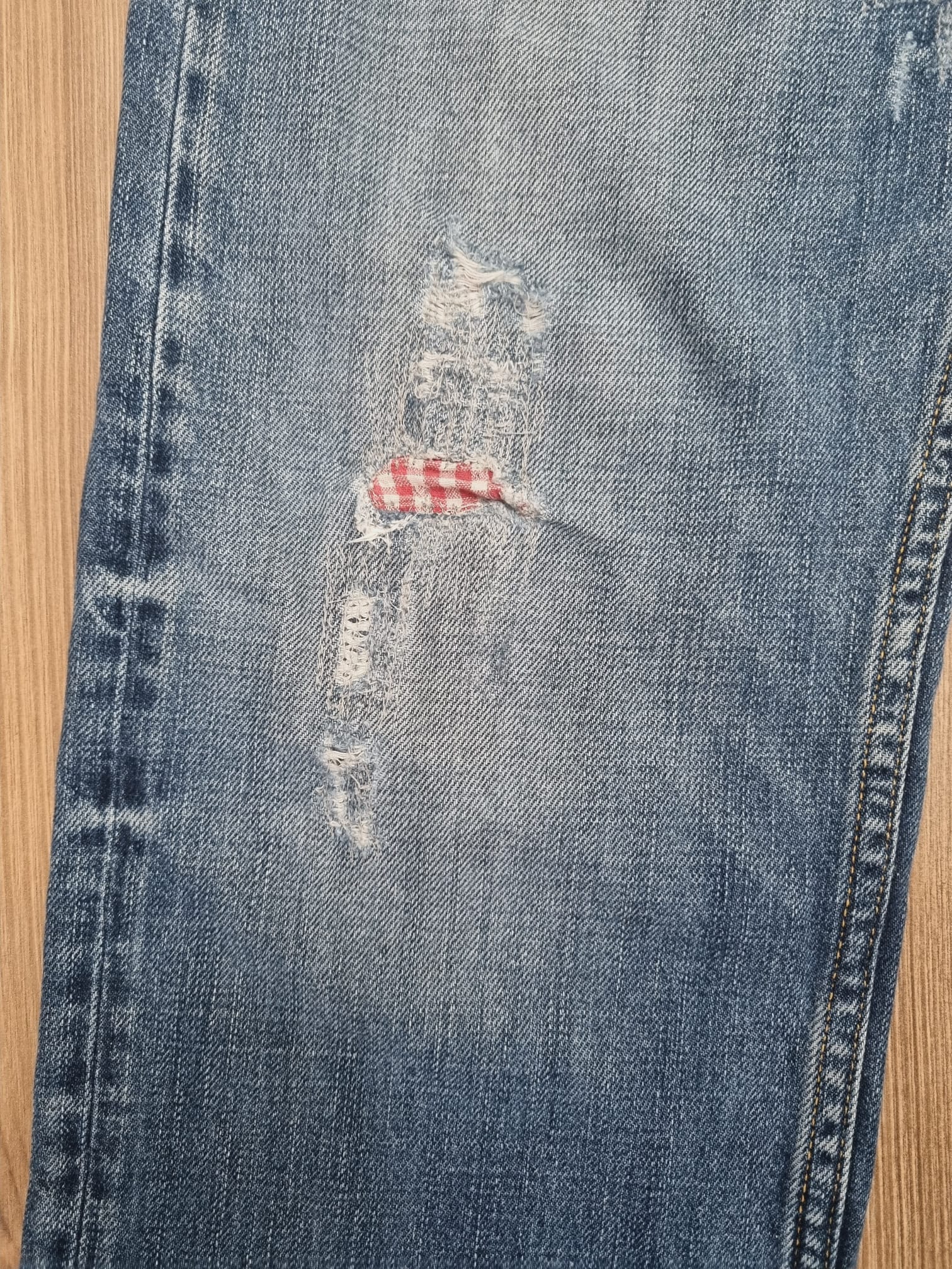 Replay светлосини дънки с кръпки