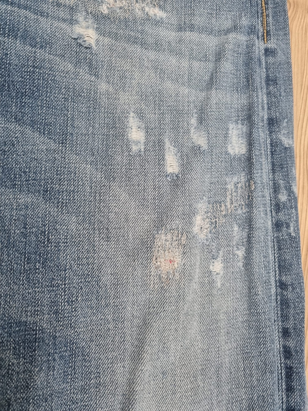 Replay светлосини дънки с кръпки