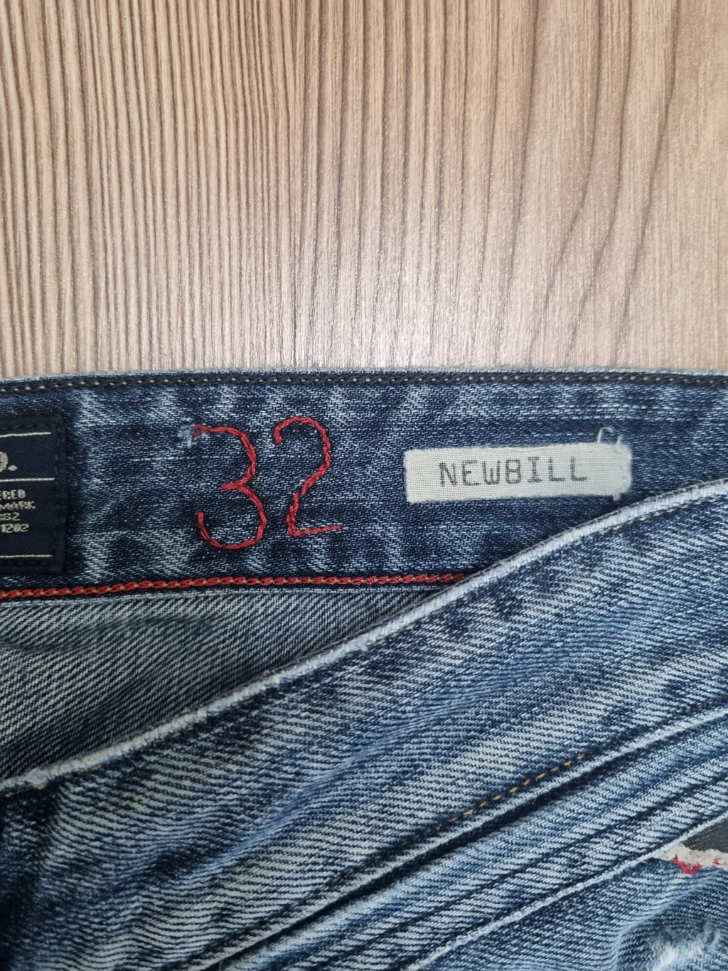 Replay светлосини дънки с кръпки