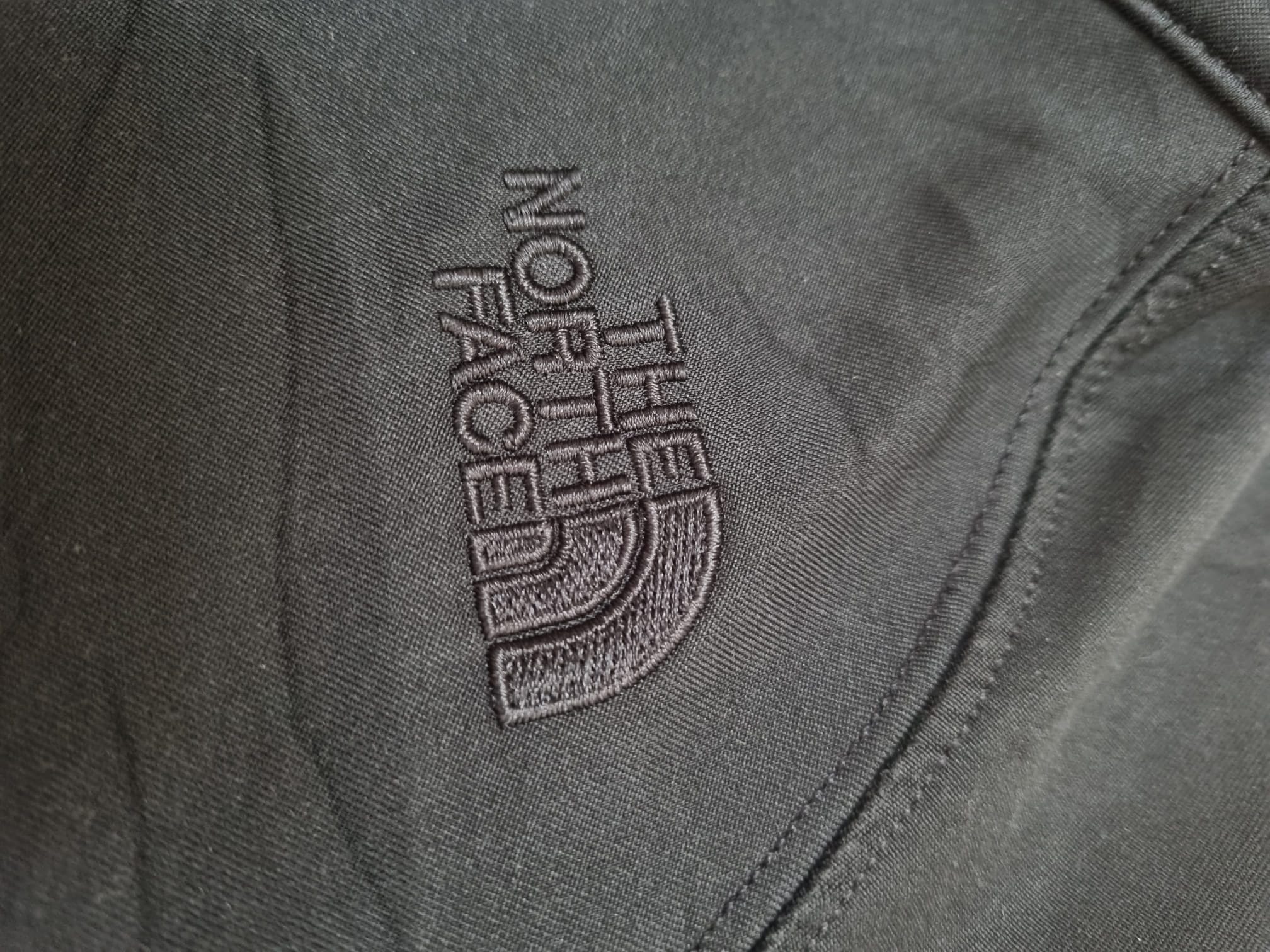 The North Face черно дамско тънко яке