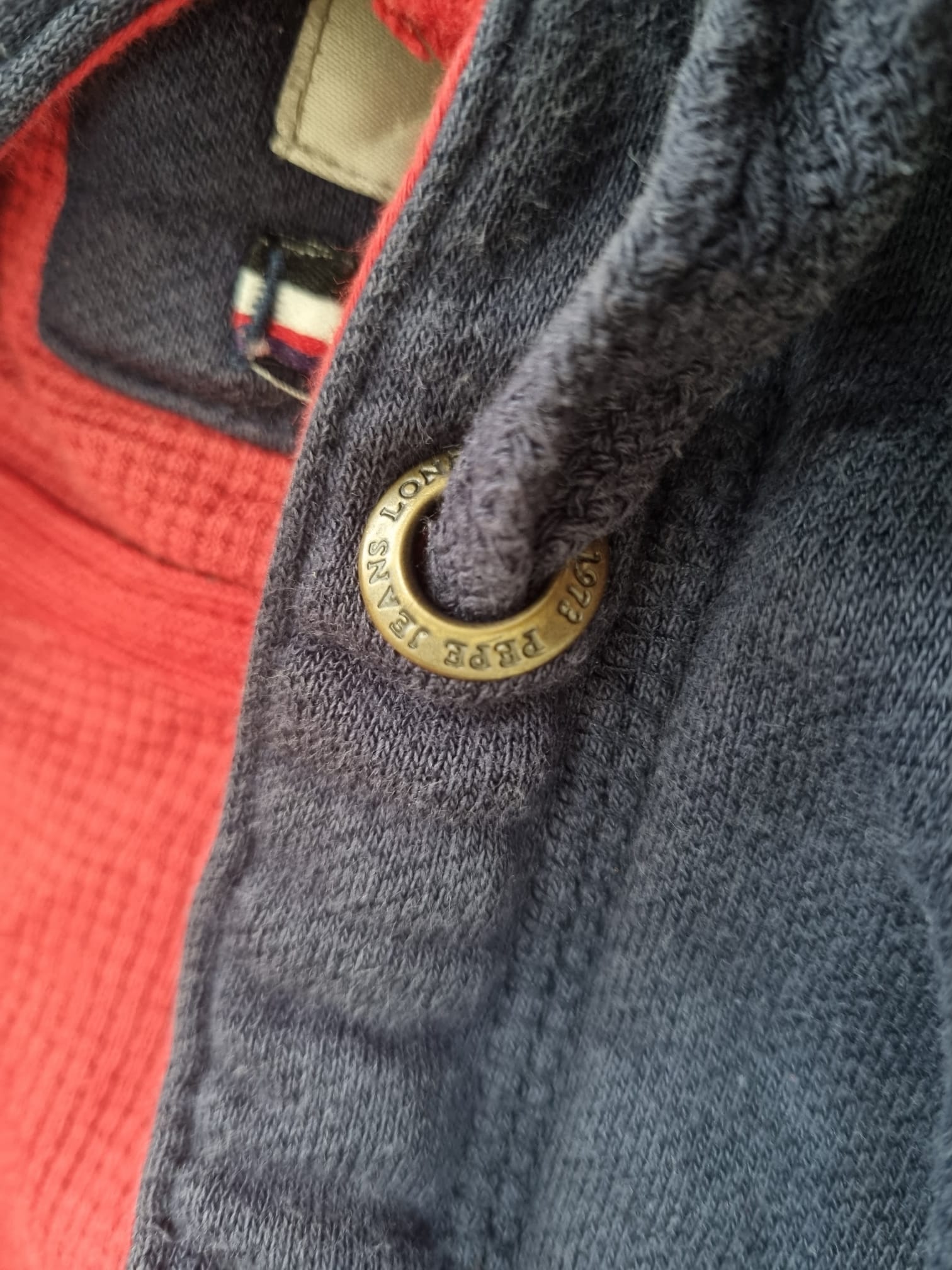 Pepe Jeans тъмносин винтидж суичер с надпис