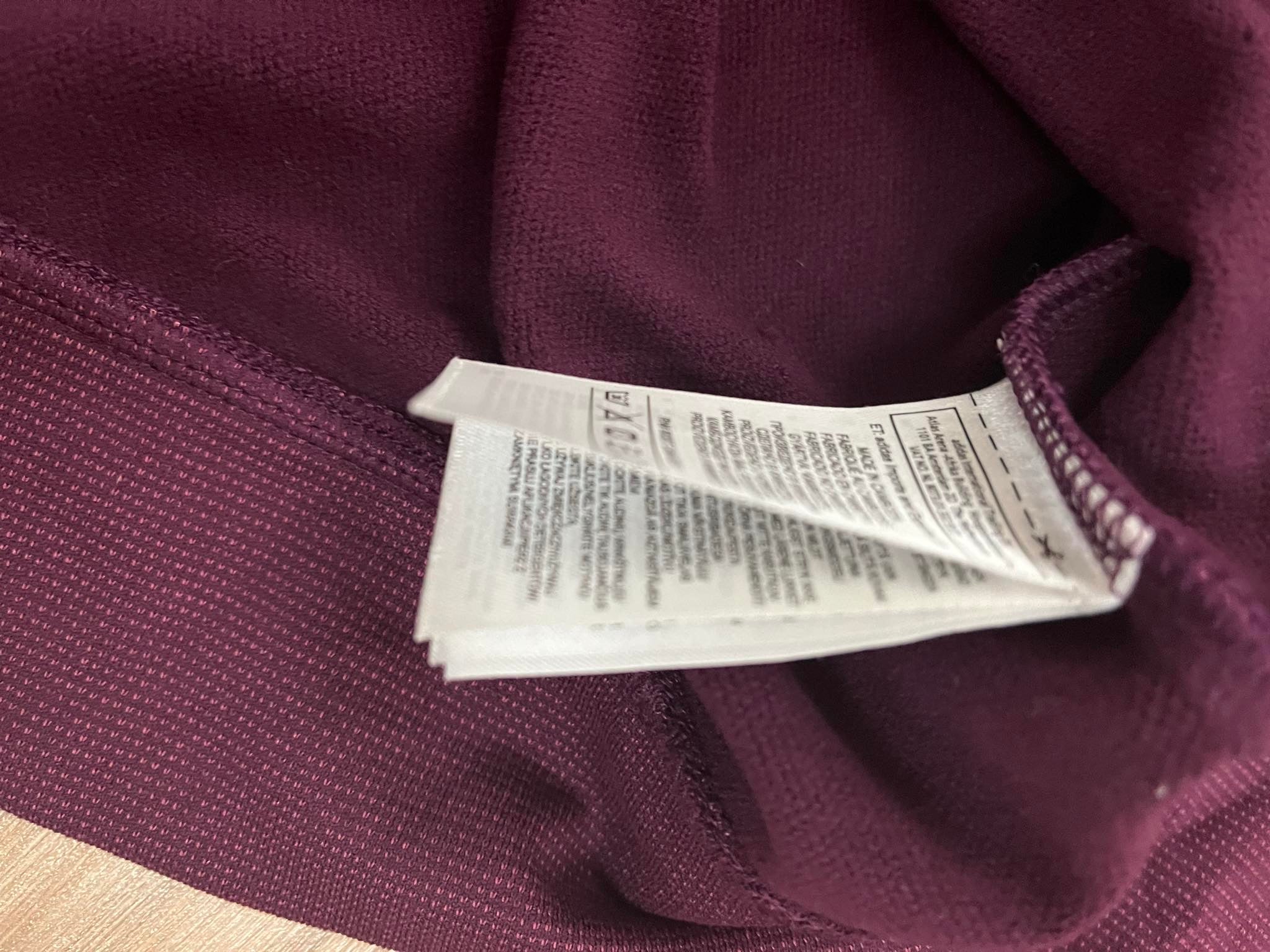 Adidas тъмночервен бордо суичер hoodie