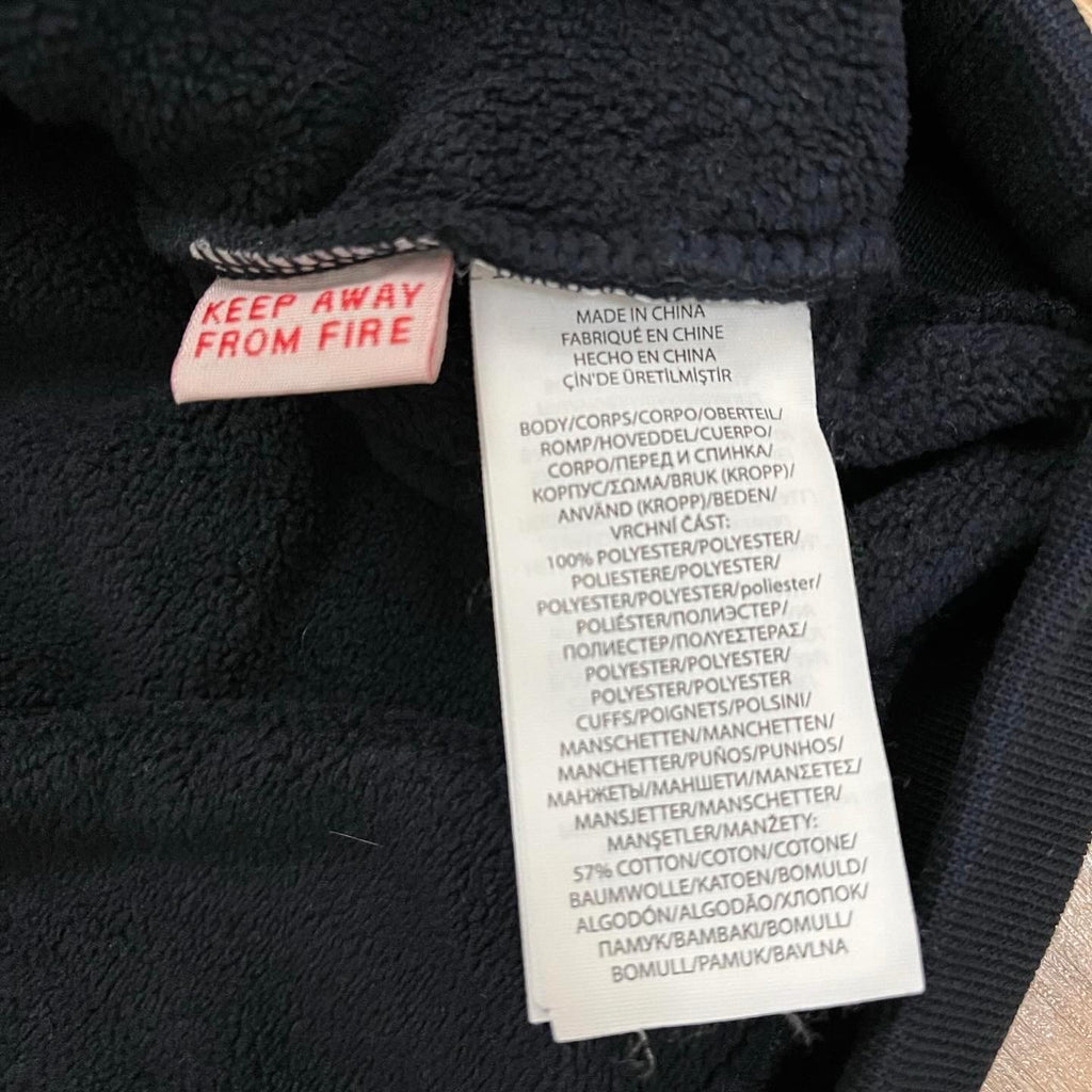 Polo леко тъмносино поларно горнище с  червена яка и 1/4 цип