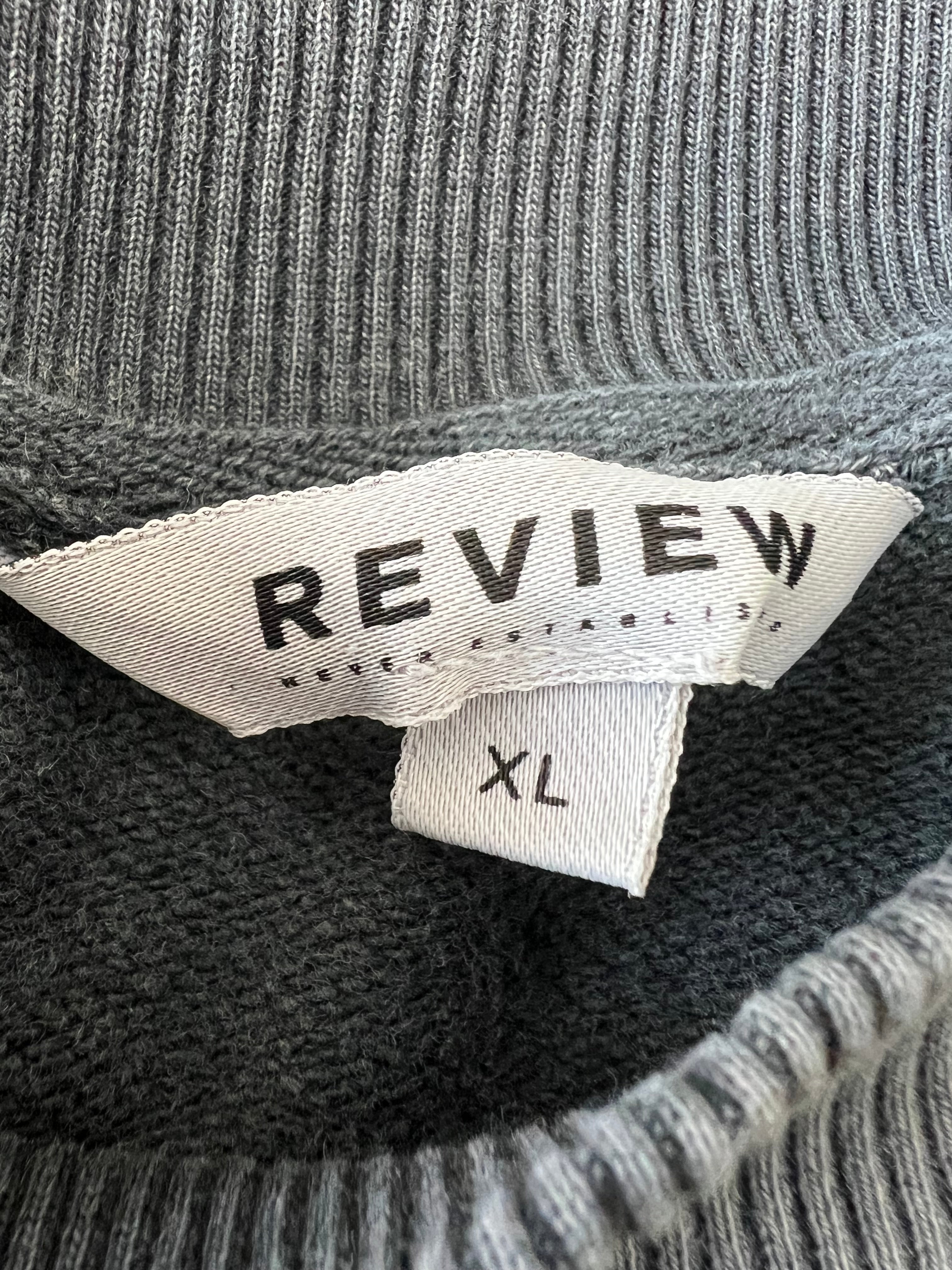 Review сива блуза щампа със скелет