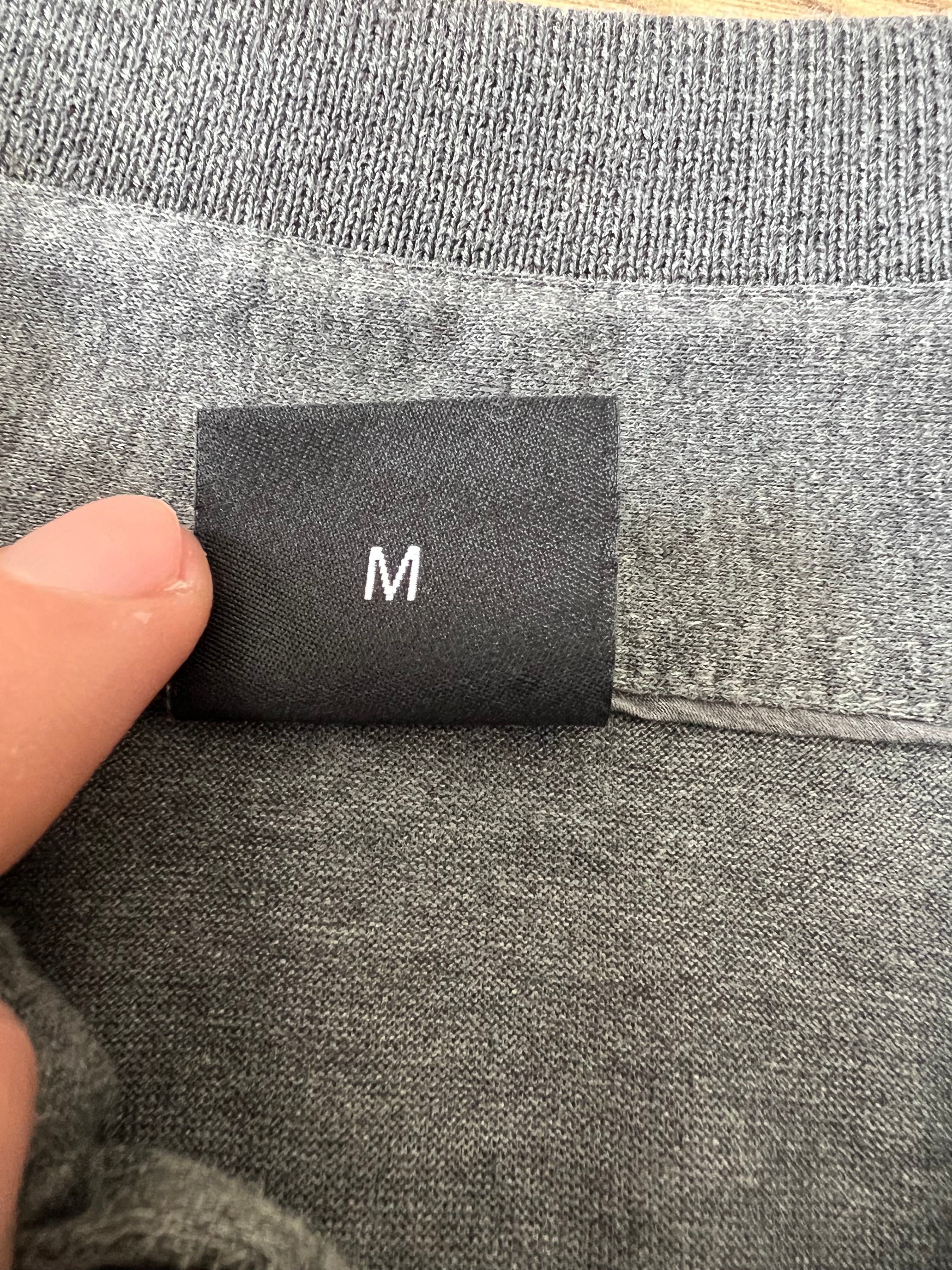 Hugo Boss сива блуза с яка