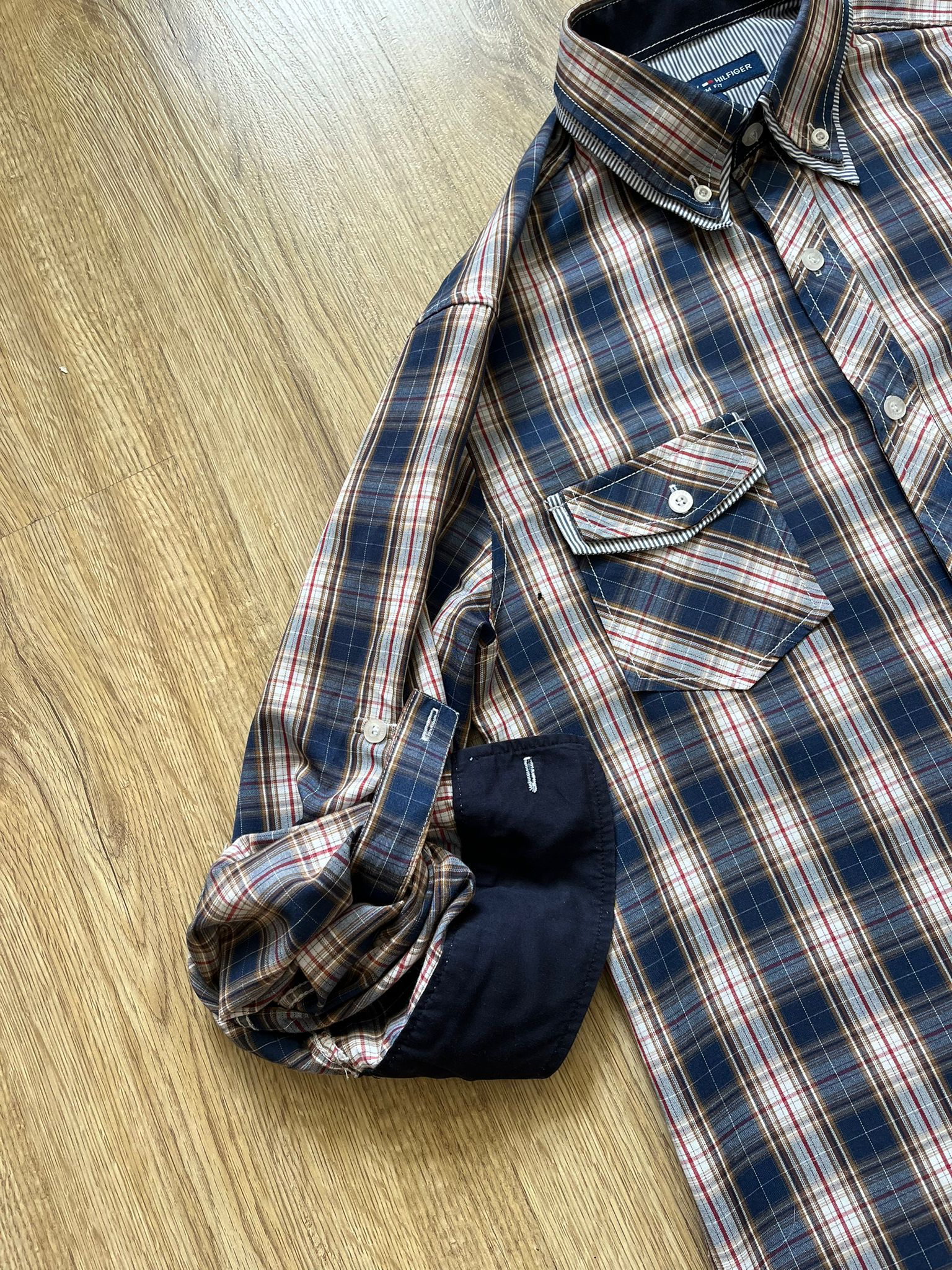 Tommy Hilfiger карирана риза с джобчета