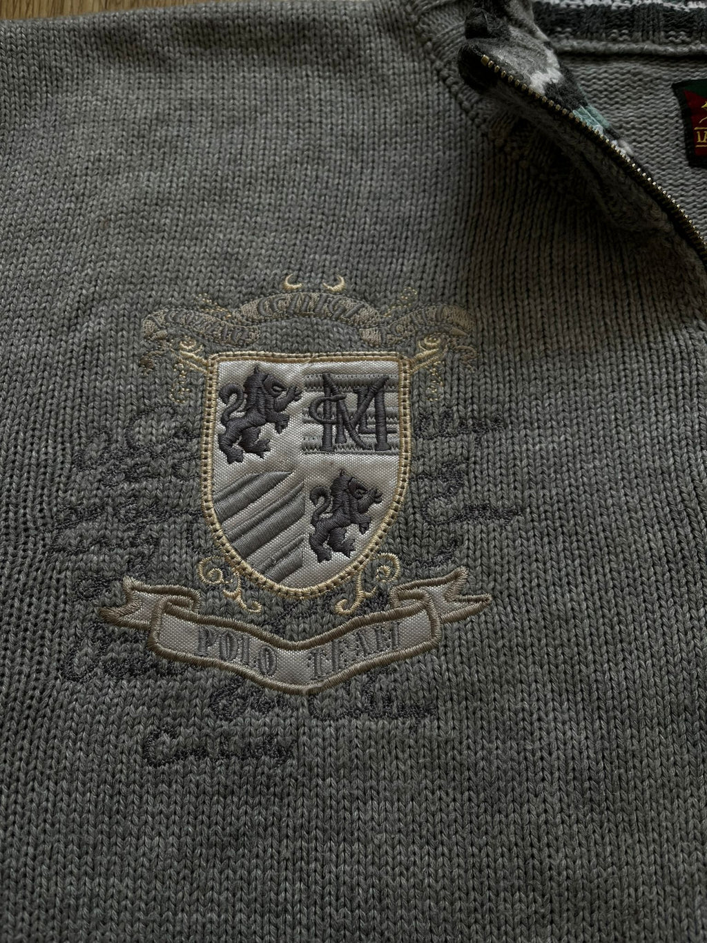 La Martina сив пуловер с цип и много детайли