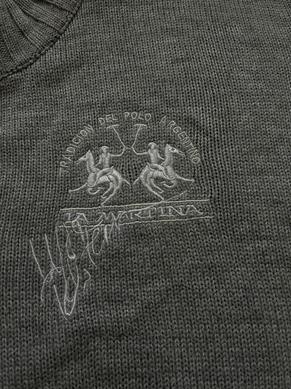 La Martina сив пуловер с цип и много детайли