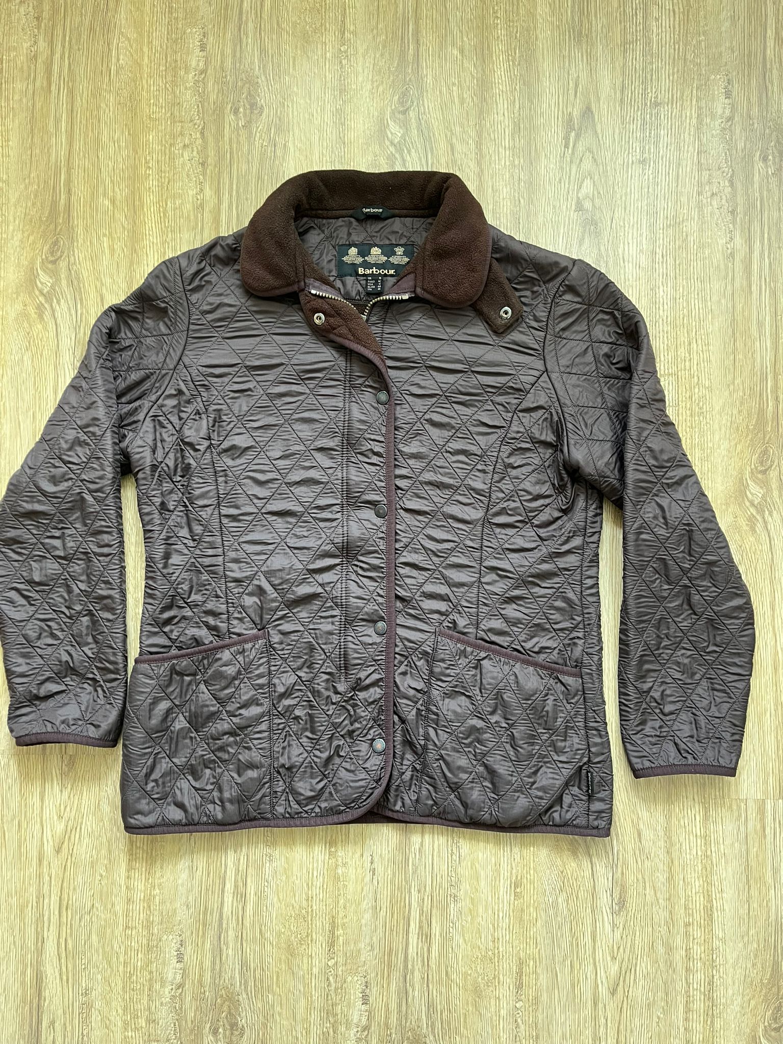 Barbour кафяво дамско ватирано яке с пухкава яка