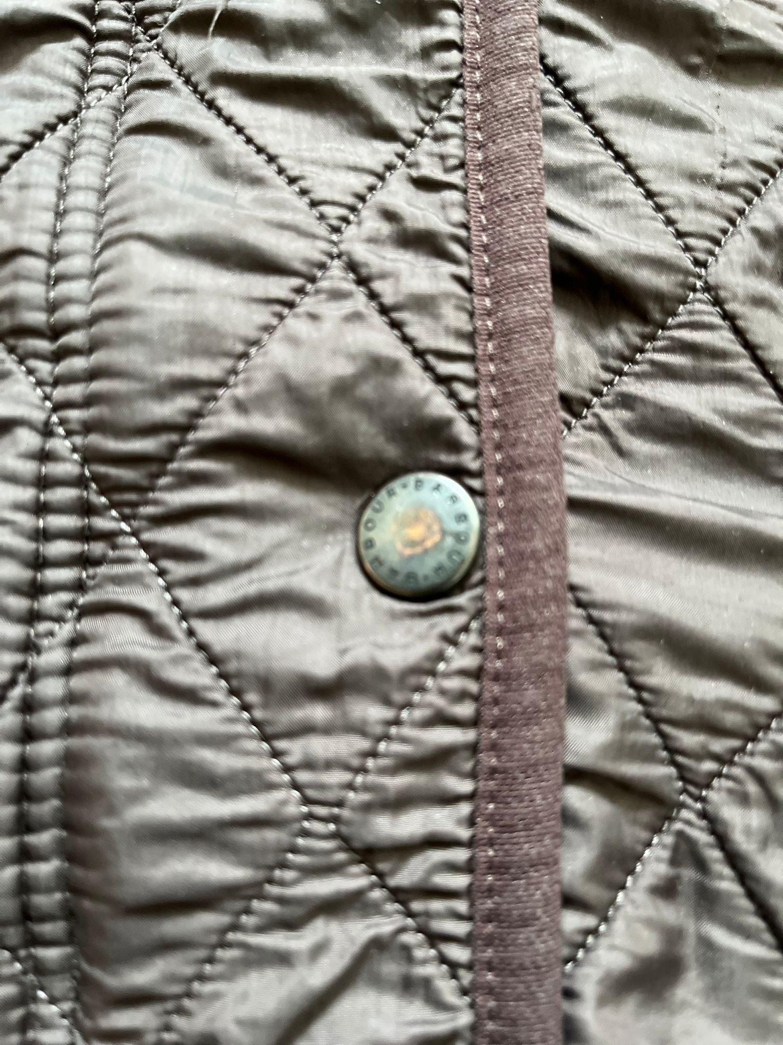 Barbour кафяво дамско ватирано яке с пухкава яка