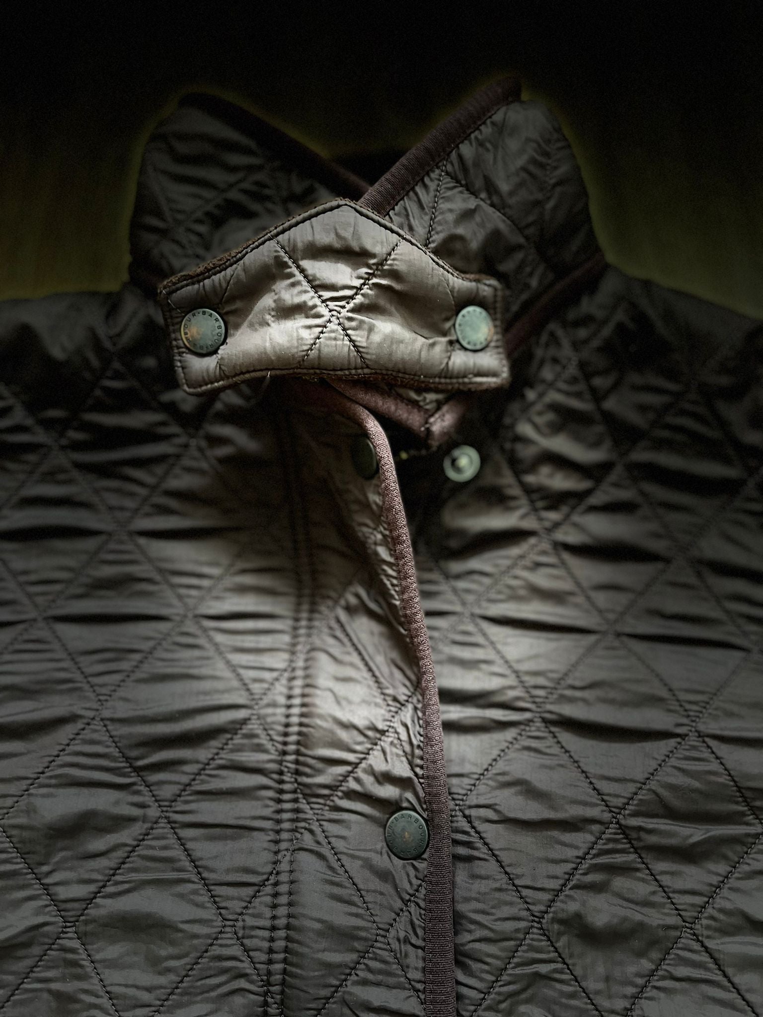 Barbour кафяво дамско ватирано яке с пухкава яка