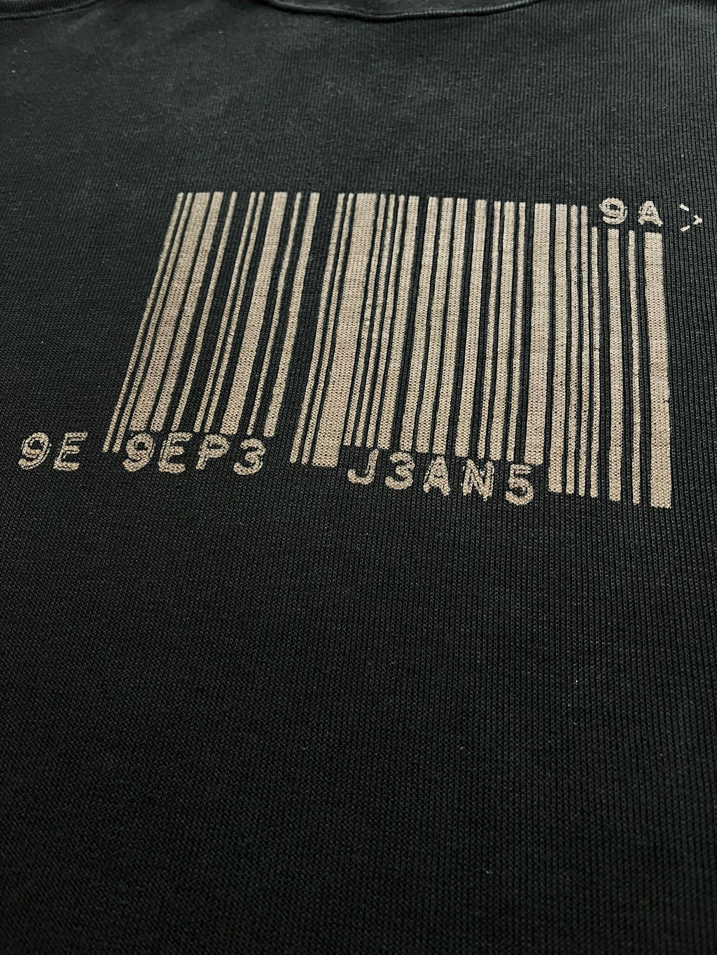 Pepe Jeans черна блуза кафяв баркод щампа