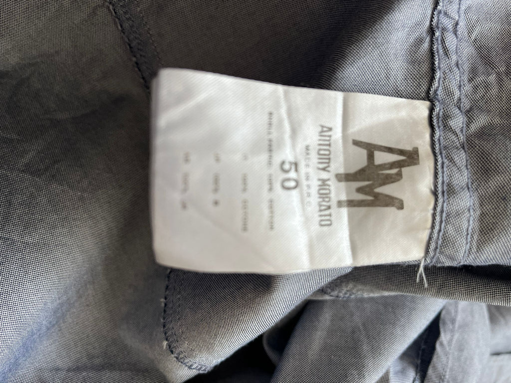 Antony Morato сива тениска червена бродерия на гърба