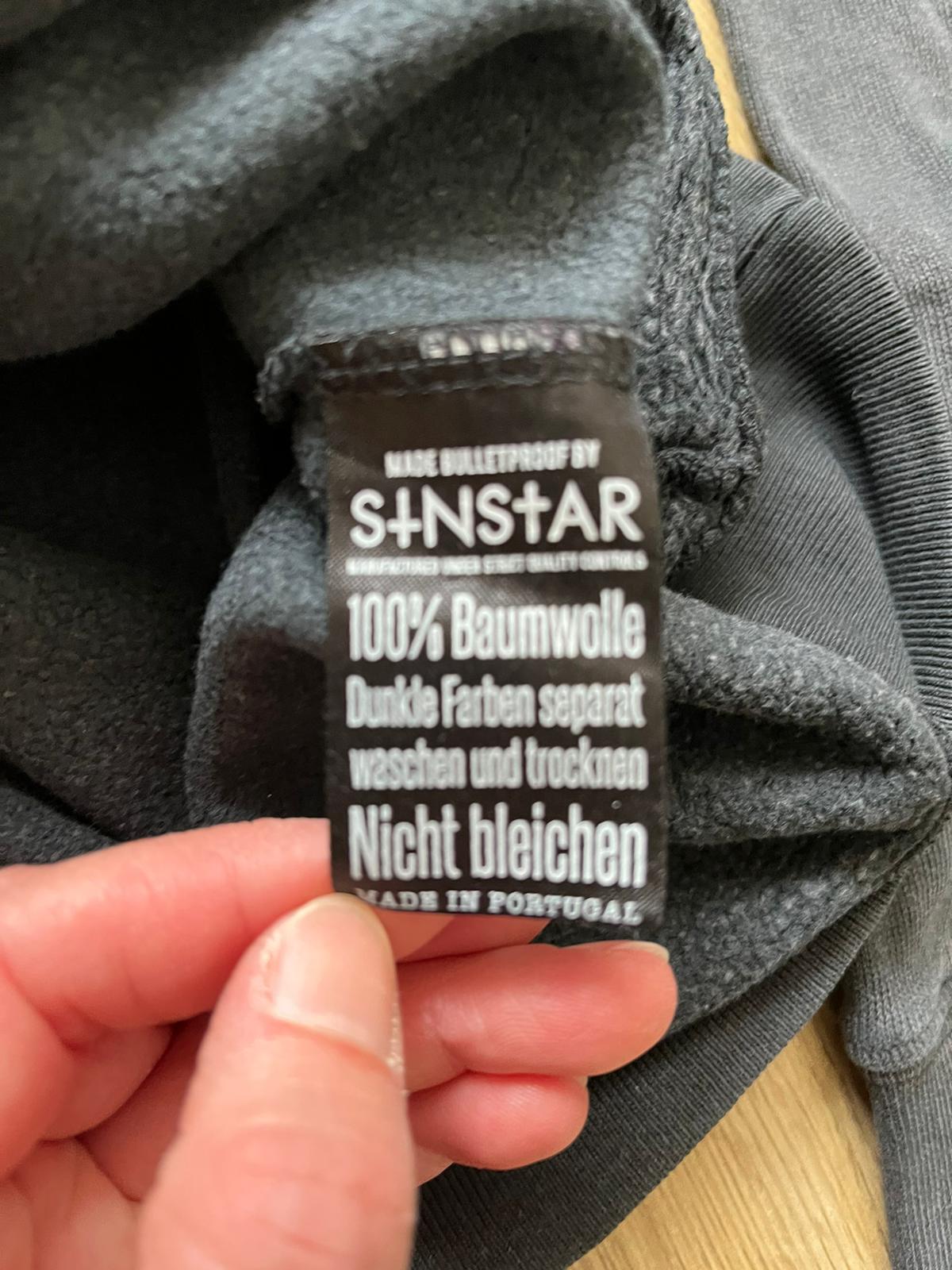 Sinstar сива блуза голяма щампа с око