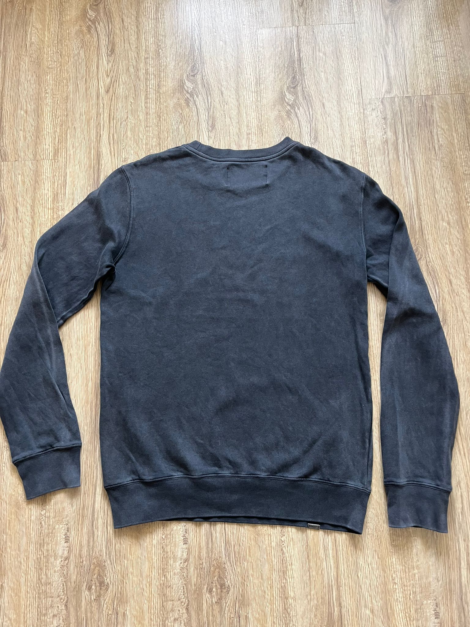 Sinstar сива блуза голяма щампа с око