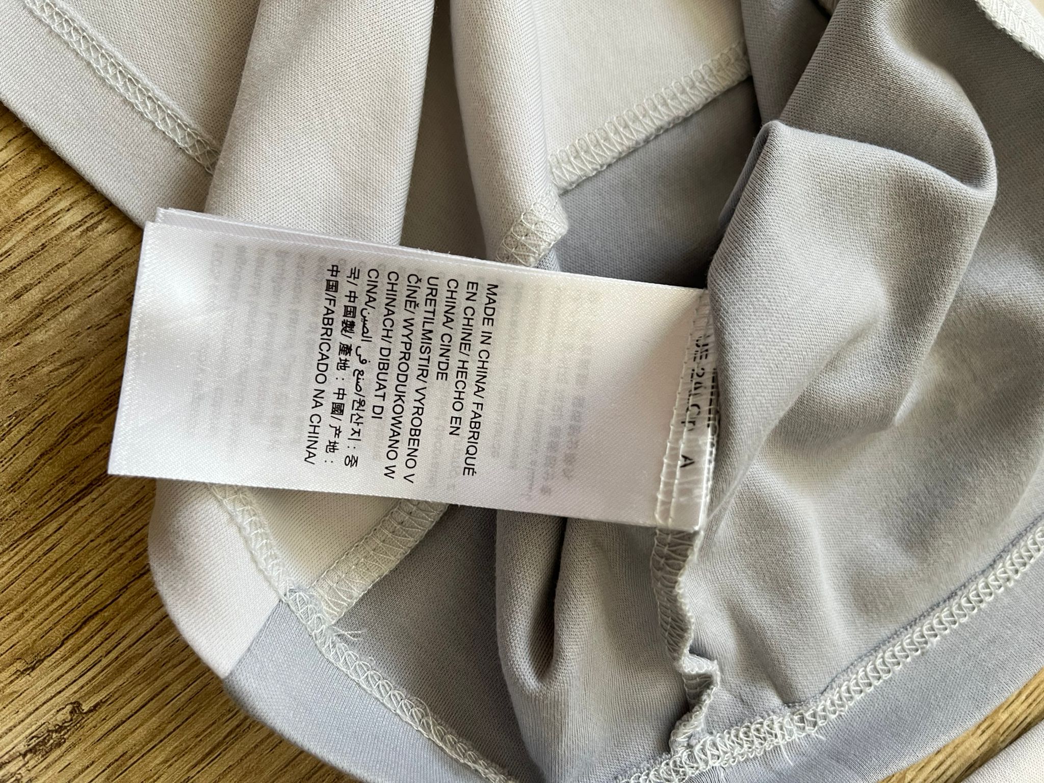 Calvin Klein сива блуза две тъмни ивици